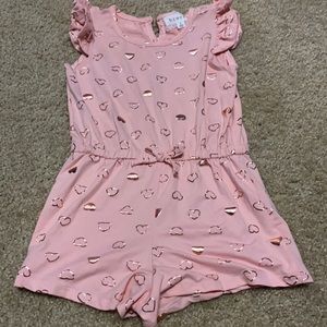 Selling together size 5 girl summer clothes